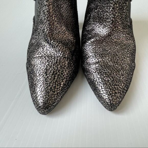Donald Pliner Blis heeled boots booties metallic with stretch panel - Picture 3 of 12